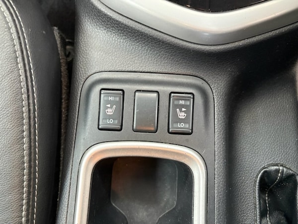 Used Nissan Navara 2018 for sale - 76266767: Photo 25