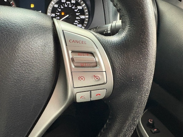 Used Nissan Navara 2018 for sale - 76266767: Photo 28