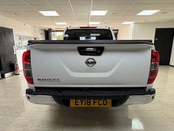 Used Nissan Navara 2018 for sale - 76266767: Photo