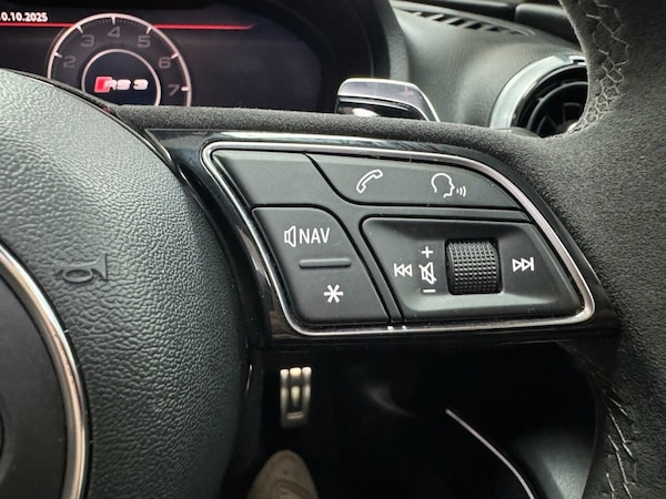 Used Audi RS3 2017 for sale - 76266787: Photo 23