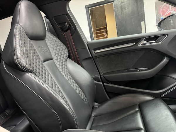 Used Audi RS3 2017 for sale - 76266787: Photo 32