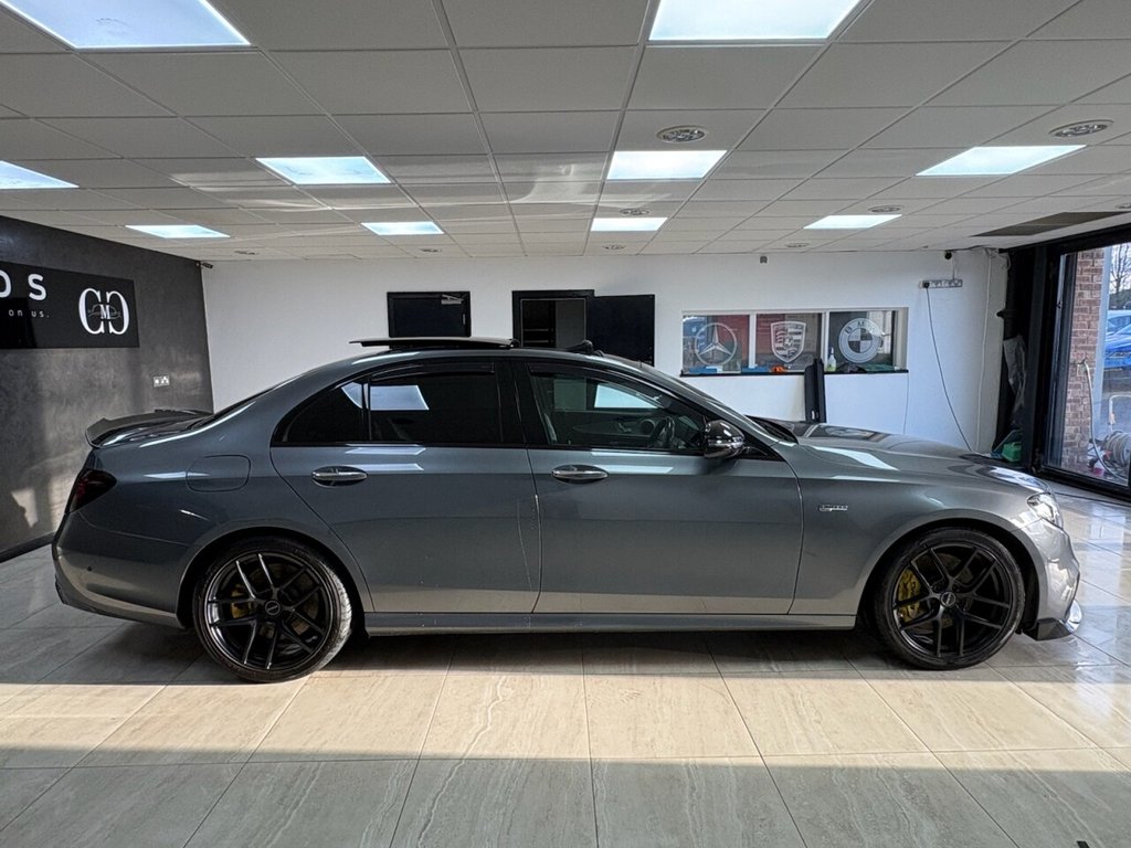 Used Mercedes-Benz E Class 2017 for sale - 76986494: Photo 2