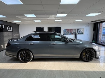 Used Mercedes-Benz E Class 2017 for sale - 76986494: Photo