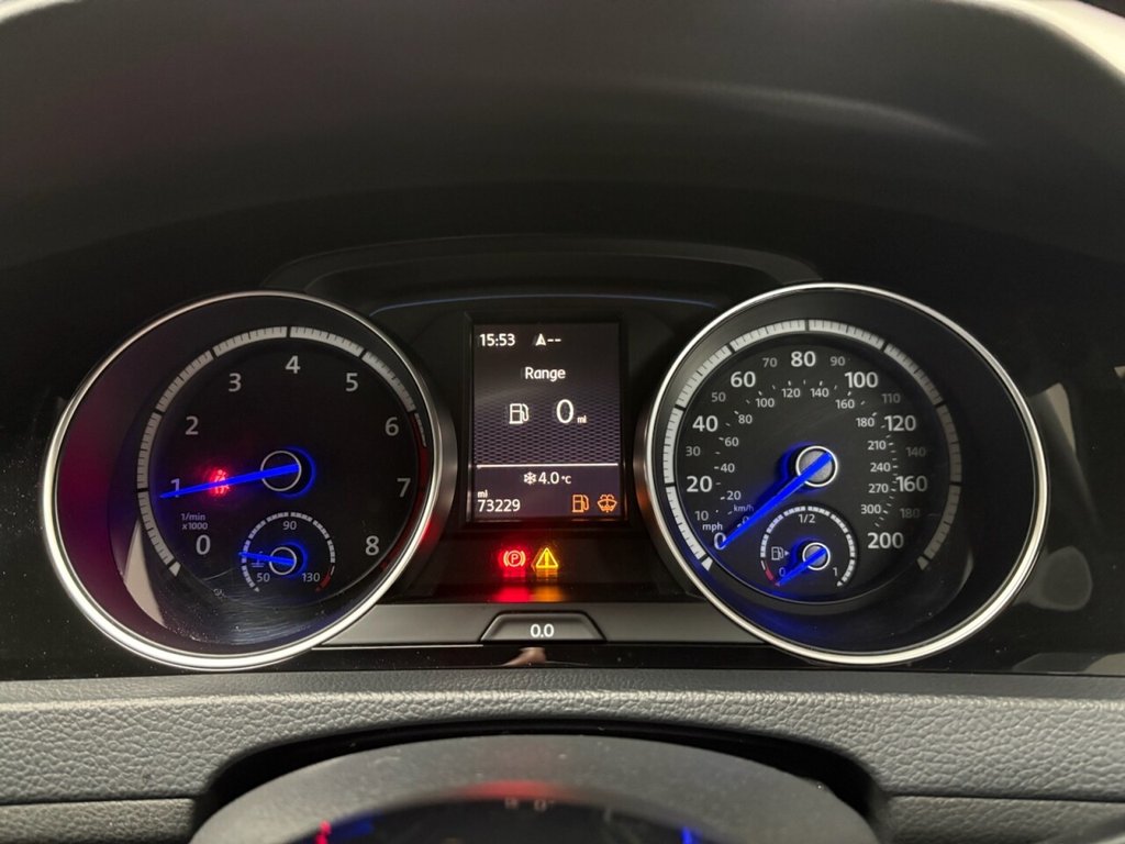 Used Volkswagen Golf 2015 for sale - 77072676: Photo 18