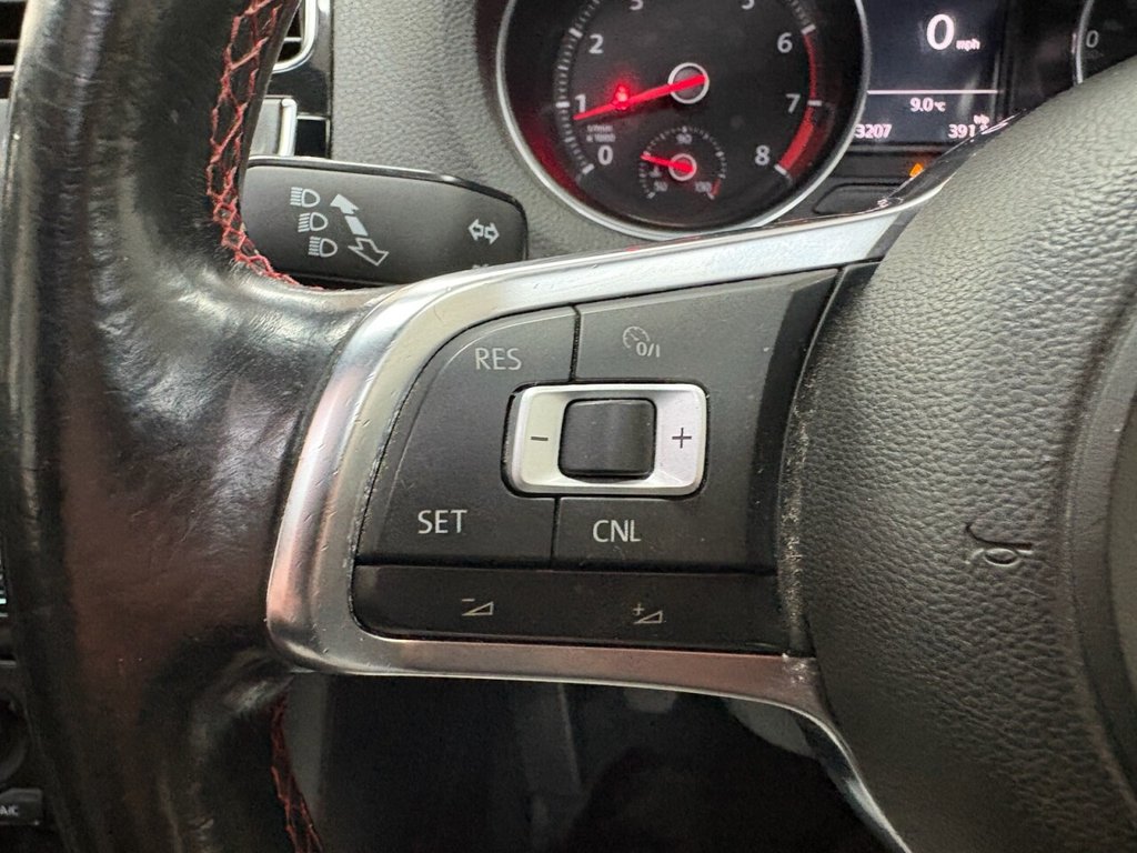 Used Volkswagen Polo 2015 for sale - 78181411: Photo 19