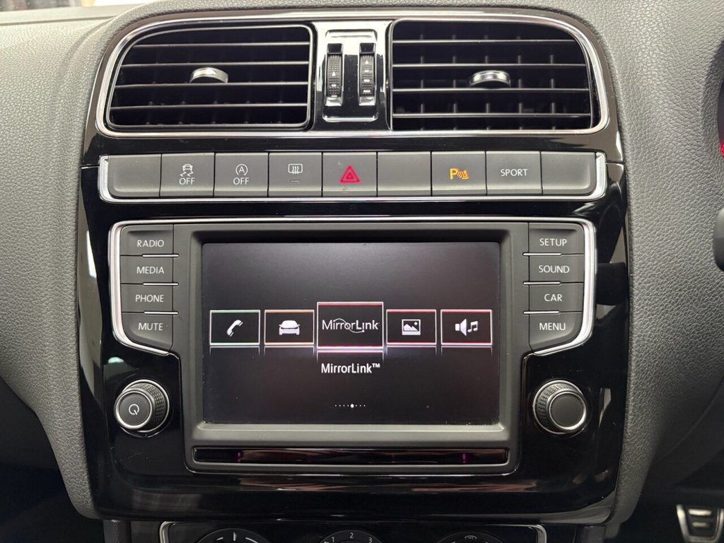 Used Volkswagen Polo 2015 for sale - 78181411: Photo 24