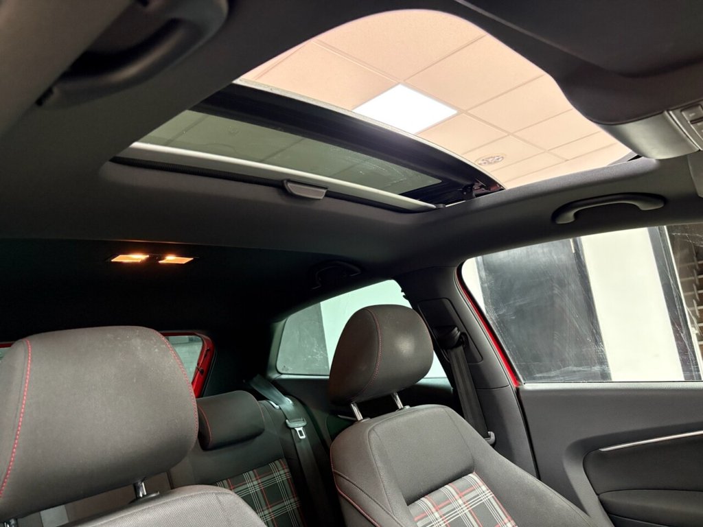 Used Volkswagen Polo 2015 for sale - 78181411: Photo 26