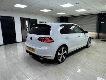 Used Volkswagen Golf 2014 for sale - 79046536: Photo