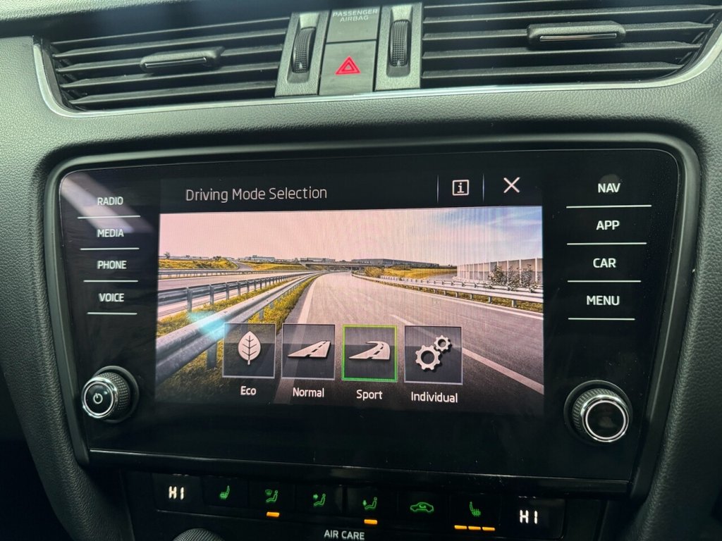 Used Skoda Octavia 2017 for sale - 76751115: Photo 28