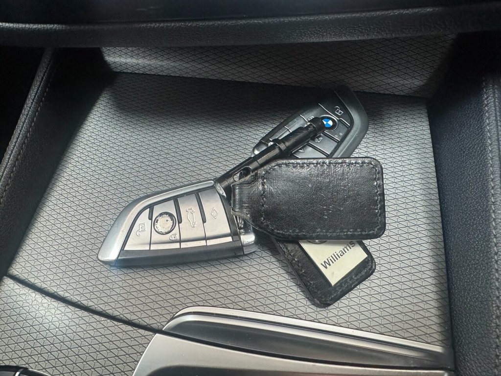 Used BMW 5 Series 2018 for sale - 76367663: Photo 27