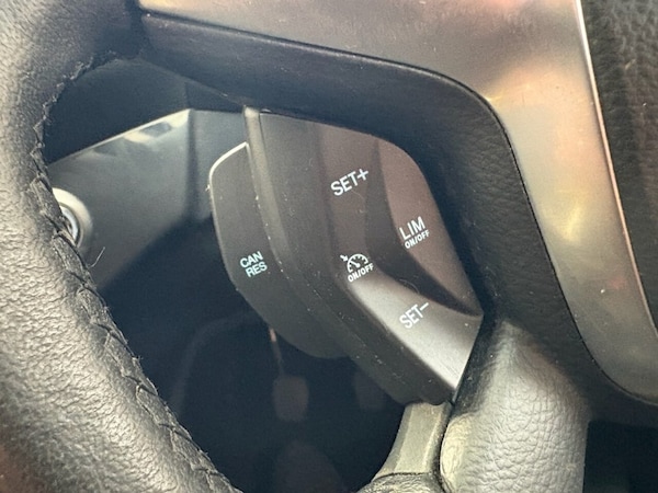 Used Ford Kuga 2013 for sale - 76266681: Photo 25