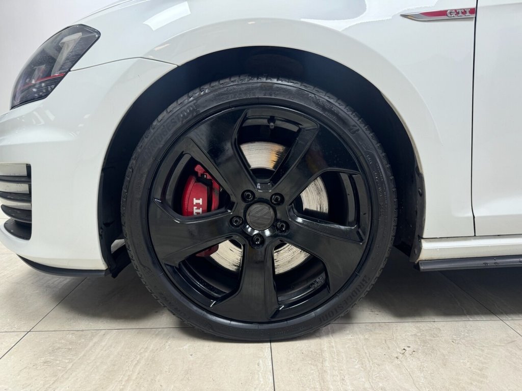 Used Volkswagen Golf 2015 for sale - 76417877: Photo 13