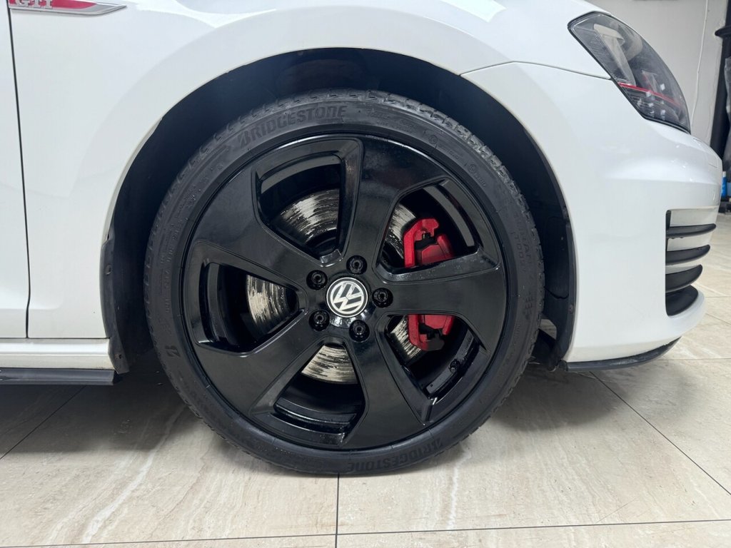 Used Volkswagen Golf 2015 for sale - 76417877: Photo 14