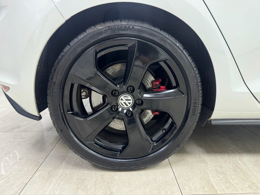 Used Volkswagen Golf 2015 for sale - 76417877: Photo 15