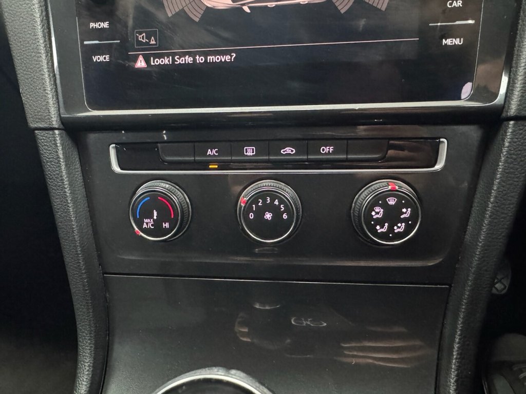 Used Volkswagen Golf 2017 for sale - 77680337: Photo 27