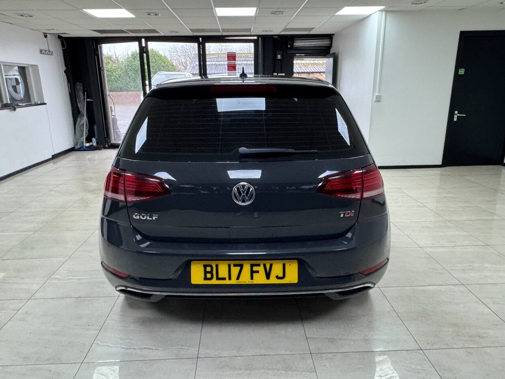 Used Volkswagen Golf 2017 for sale - 77680337: Photo 4