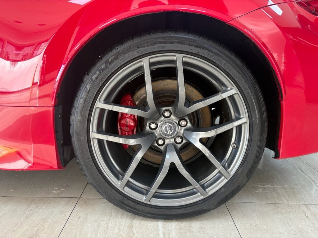 Used Nissan 370 Z 2014 for sale - 76768391: Photo 12