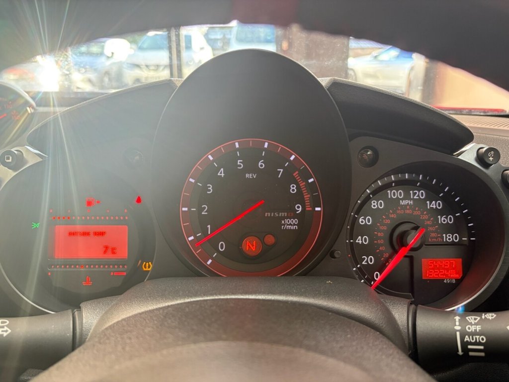 Used Nissan 370 Z 2014 for sale - 76768391: Photo 21