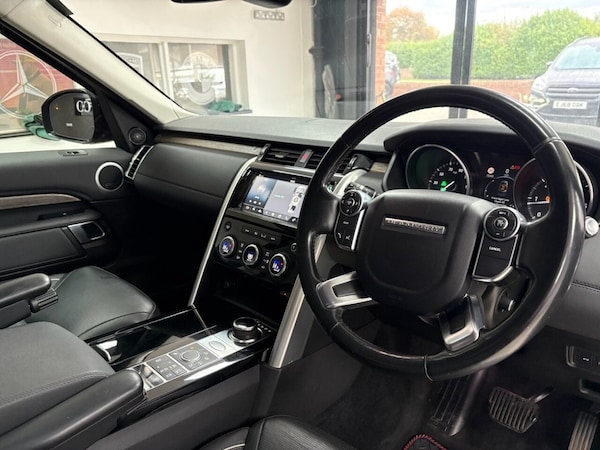 Used Land Rover Discovery 2017 for sale - 76333777: Photo 18