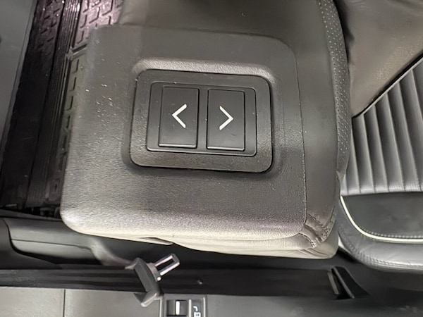 Used Land Rover Discovery 2017 for sale - 76333777: Photo 24