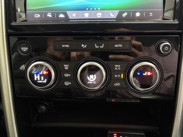 Used Land Rover Discovery 2017 for sale - 76333777: Photo 37