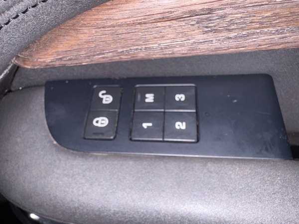 Used Land Rover Discovery 2017 for sale - 76333777: Photo 46