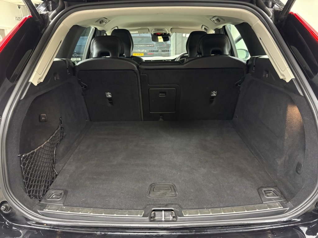 Used Volvo XC60 2018 for sale - 76496499: Photo 26