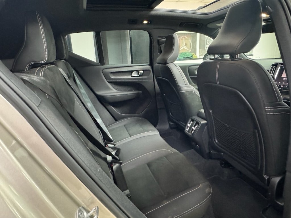 Used Volvo XC40 2023 for sale - 77520824: Photo 18