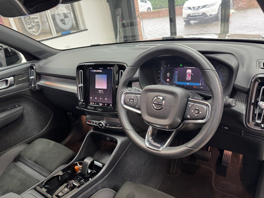 Used Volvo XC40 2023 for sale - 77520824: Photo 24