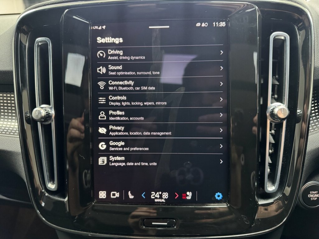 Used Volvo XC40 2023 for sale - 77520824: Photo 36