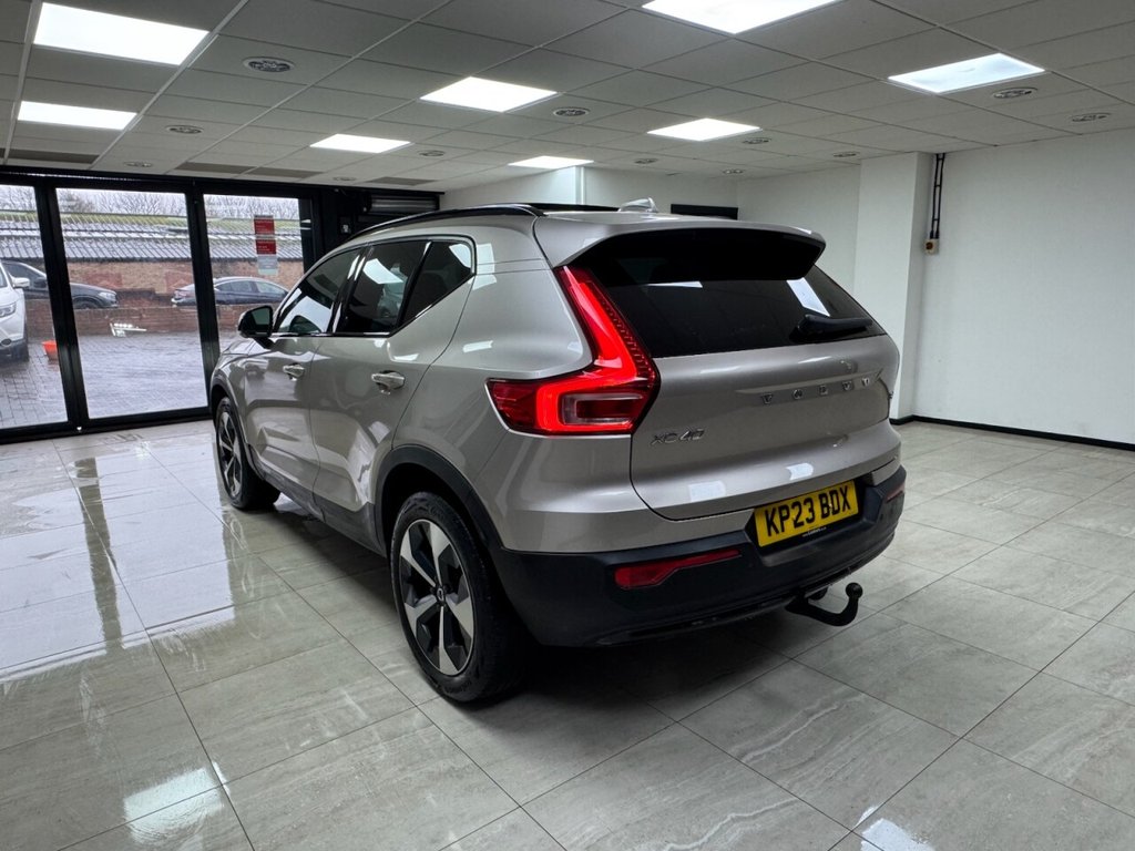 Used Volvo XC40 2023 for sale - 77520824: Photo 5