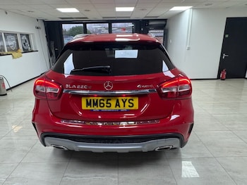 Used Mercedes-Benz GLA 2015 for sale - 77302830: Photo