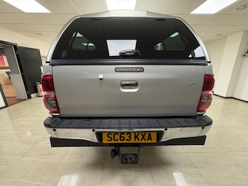 Used Toyota Hilux 2014 for sale - 76266675: Photo 4