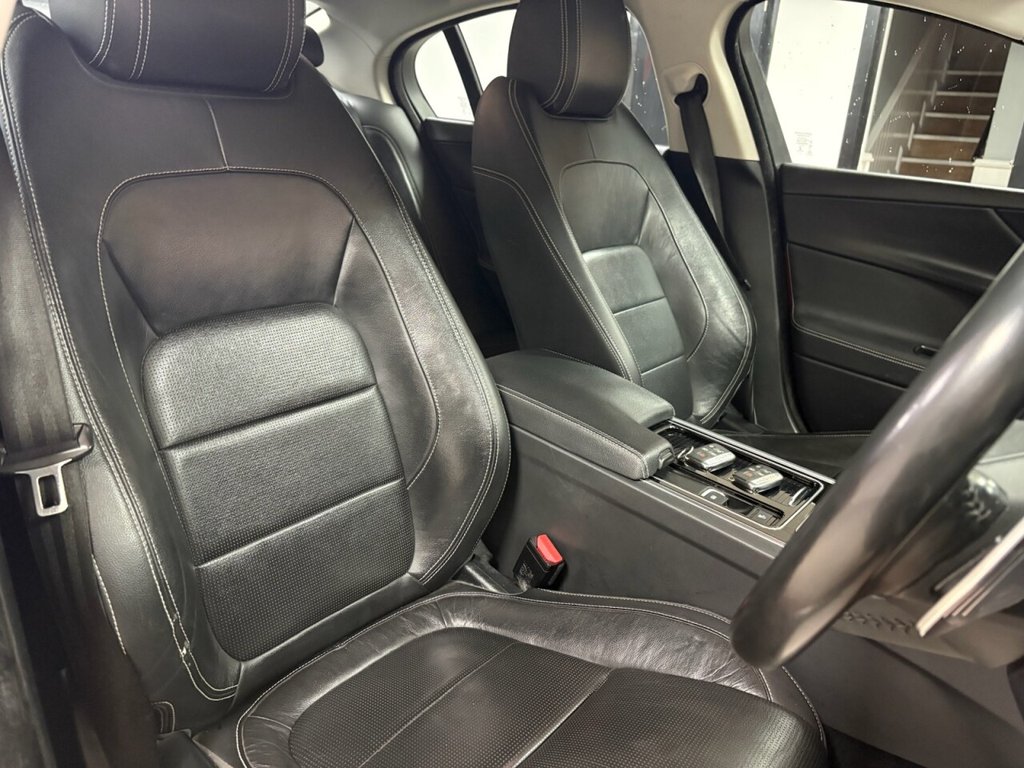 Used Jaguar XE 2017 for sale - 76642643: Photo 13