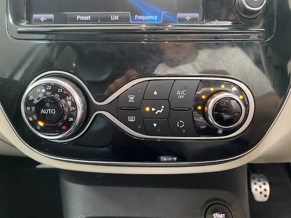 Used Renault Captur 2018 for sale - 76266523: Photo 18