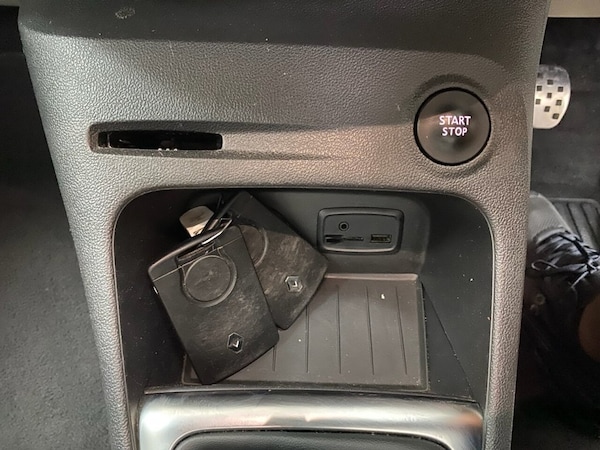 Used Renault Captur 2018 for sale - 76266523: Photo 19