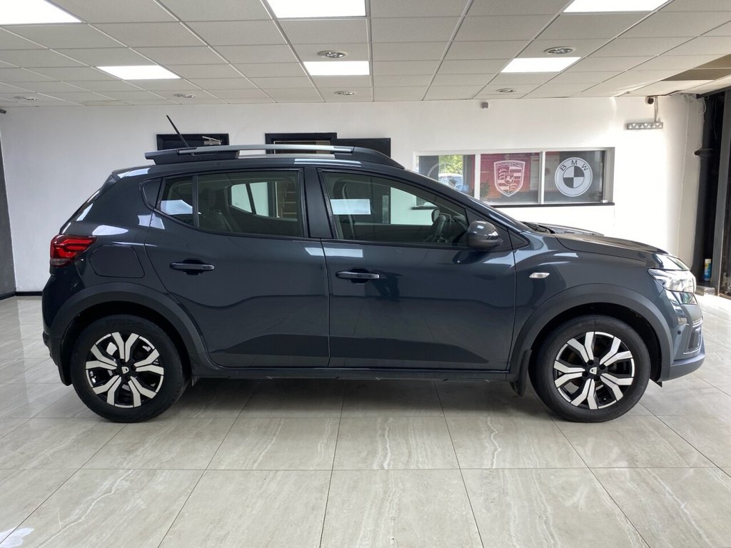 Used Dacia Sandero Stepway 2022 for sale - 76266576: Photo 2