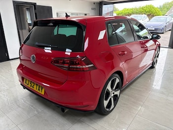Used Volkswagen Golf 2015 for sale - 78896896: Photo