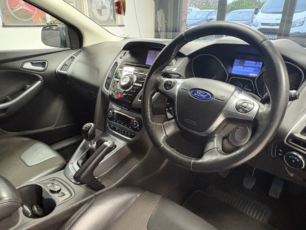 Used Ford Focus 2014 for sale - 76617650: Photo 10