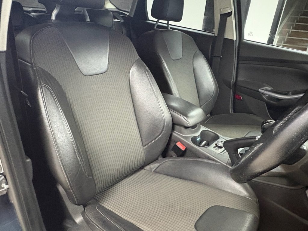 Used Ford Focus 2014 for sale - 76617650: Photo 11