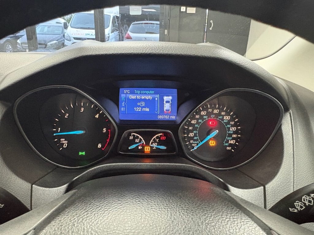 Used Ford Focus 2014 for sale - 76617650: Photo 16