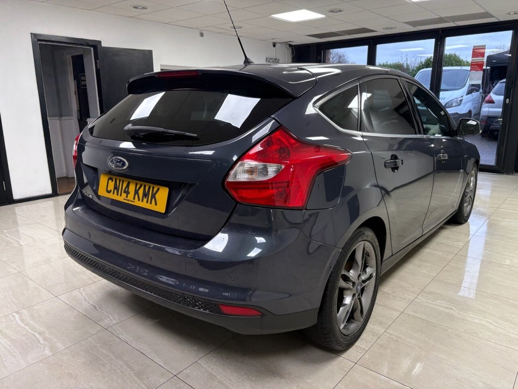 Used Ford Focus 2014 for sale - 76617650: Photo 3