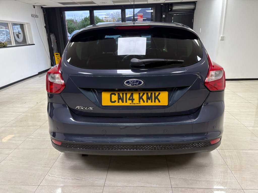 Used Ford Focus 2014 for sale - 76617650: Photo 4