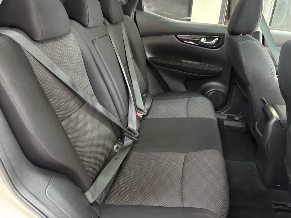 Used Nissan Qashqai 2017 for sale - 76266714: Photo 14