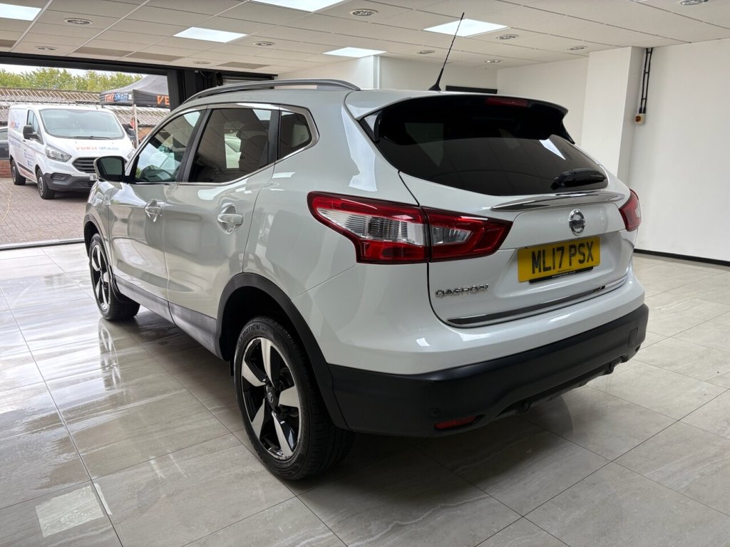 Used Nissan Qashqai 2017 for sale - 76266714: Photo 5