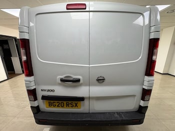 Used Nissan NV300 2020 for sale - 77821093: Photo