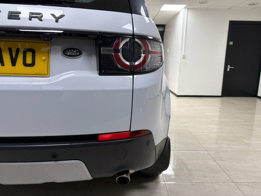 Used Land Rover Discovery Sport 2017 for sale - 76582396: Photo 12