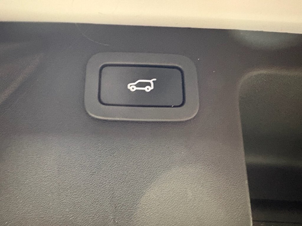 Used Land Rover Discovery Sport 2017 for sale - 76582396: Photo 21