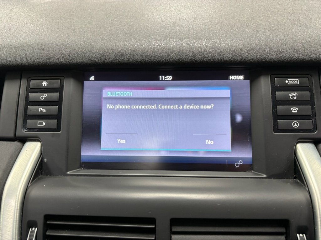 Used Land Rover Discovery Sport 2017 for sale - 76582396: Photo 29