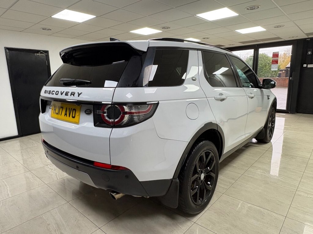 Used Land Rover Discovery Sport 2017 for sale - 76582396: Photo 3